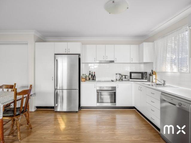 Granny Flat for rent in Towradgi, Wollongong City Council