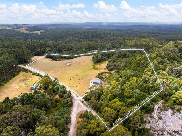 Cottage for sale in Alcomie, Tasmania