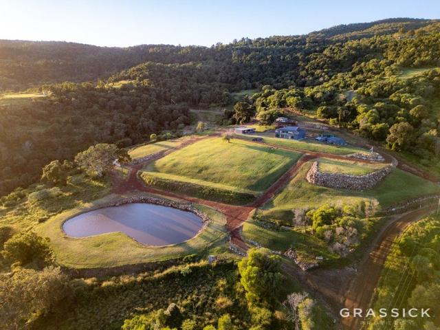 House for sale in Charlwood, Queensland