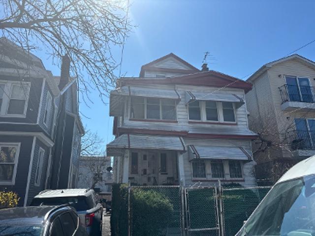 House for sale in Newark, New Jersey