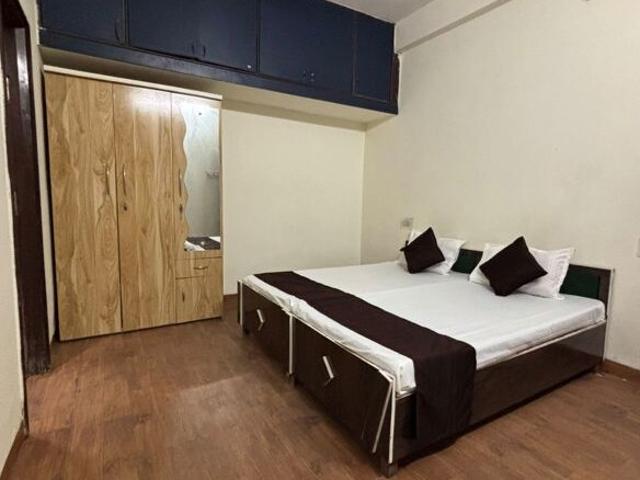 House for rent in Madya