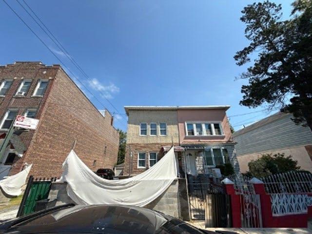 House for sale in Arverne, New York