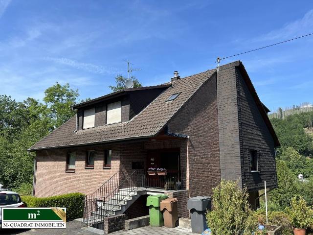 Dachgeschosswohnung kaufen in Mühle, Gummersbach