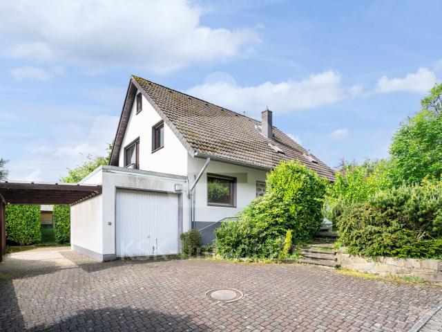 Villa kaufen in Löhe, Bergisch Gladbach