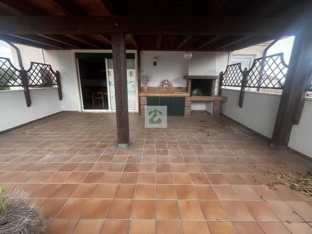 Appartamento in affitto a Schio, Veneto