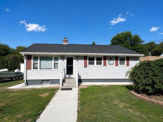 House for sale in Hampden, Massachusetts