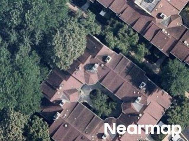 Condo for sale in North Brunswick, New Jersey