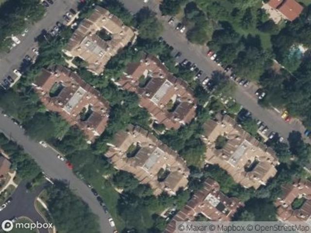 Condo for sale in North Brunswick, New Jersey