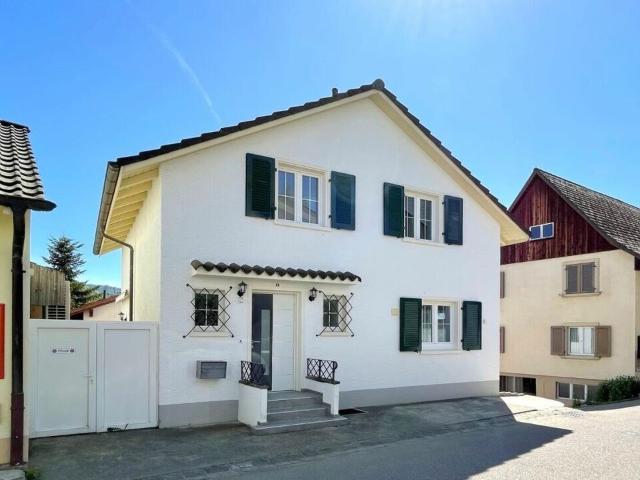 Reihenfamilienhaus mieten in Liesberg, Basel-Landschaft