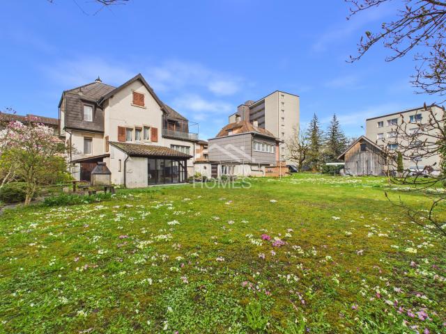 Haus kaufen in Dietikon, Zürich