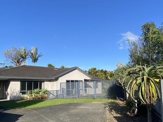 House for rent in Wairau Valley