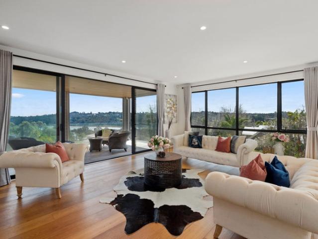 House for rent in Wairau Valley