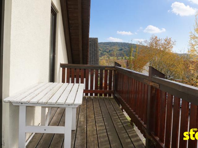 Dachgeschosswohnung mieten in Goldbach, Bayern