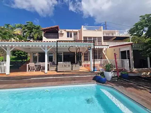 Maison vente à L'Enclos, Martinique