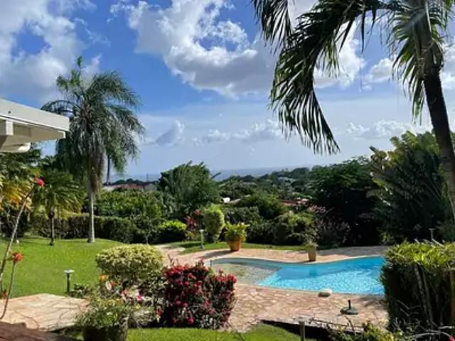 Maison vente à L'Enclos, Martinique