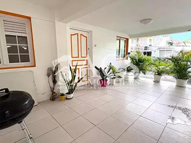 Maison vente à L'Enclos, Martinique