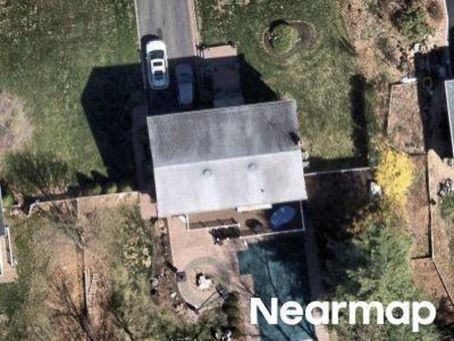 House for sale in Smithtown, New York