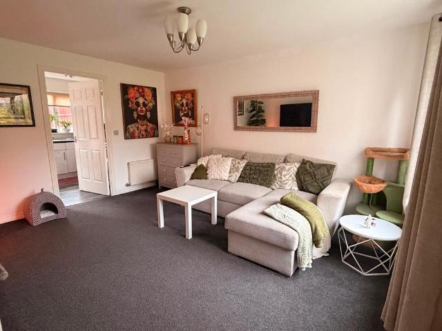 House for rent in Berry Hill, Potters Corner