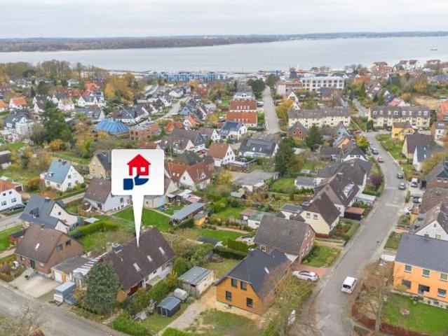 Erdgeschosswohnung kaufen in Laboe, Schleswig-Holstein