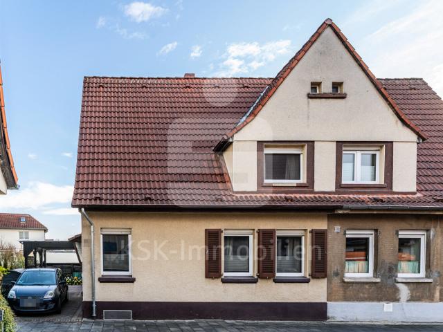 Doppelhaushälfte kaufen in Grengel, Köln