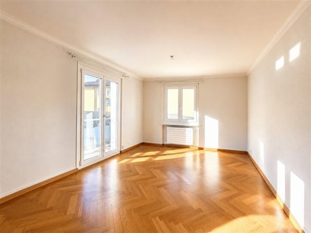 Wohnung mieten in Renens, Waadt