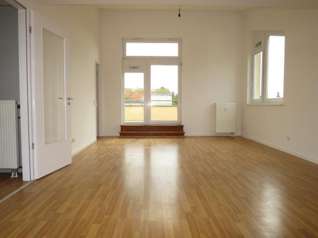 Dachgeschosswohnung kaufen in Buchholz-West, Berlin