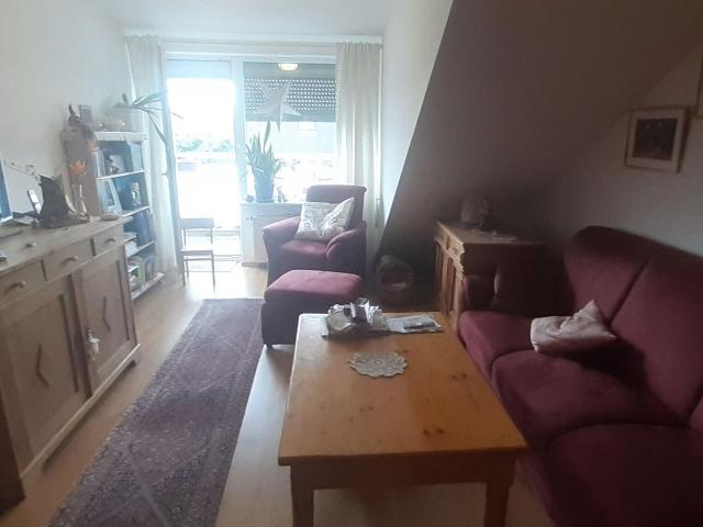 Dachgeschosswohnung mieten in Duisburg