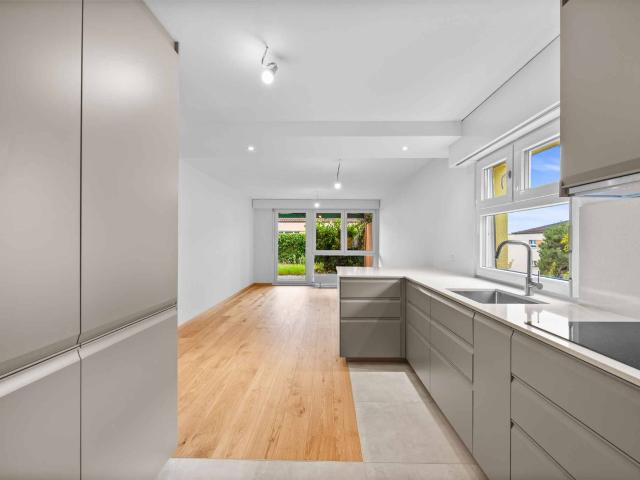 Wohnung kaufen in Pully, Waadt