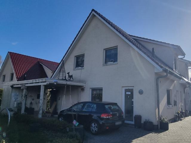 Doppelhaushälfte kaufen in Jeddeloh I, Edewecht