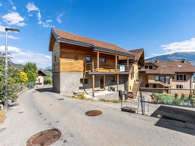 Einfamilienhaus kaufen in Erde, Wallis