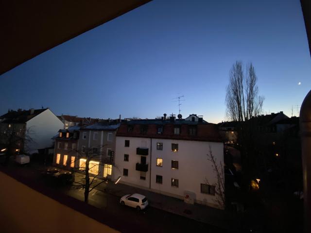 Wohnung kaufen in Milbertshofen-Am Hart, München