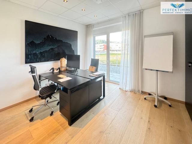 Büro kaufen in Oberndorf in Tirol, Tirol
