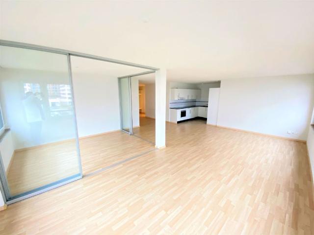 Apartment mieten in Einigen, Zürich