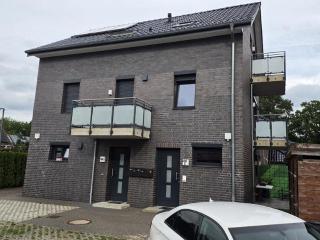 Dachgeschosswohnung mieten in Norderstedt, Schleswig-Holstein