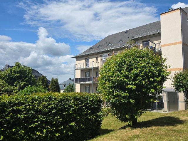 Etagenwohnung kaufen in Hartmannsdorf