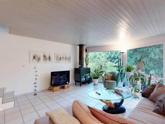 Reihenfamilienhaus kaufen in Therwil, Basel-Landschaft
