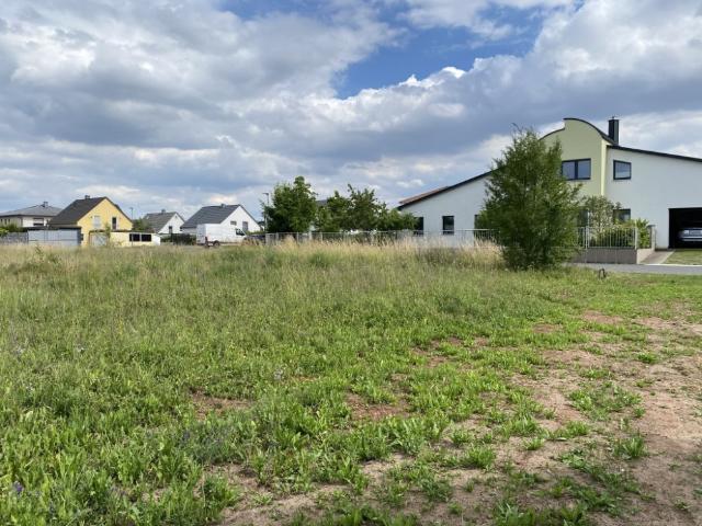 Erdgeschosswohnung kaufen in Burggrafenhof, Langenzenn