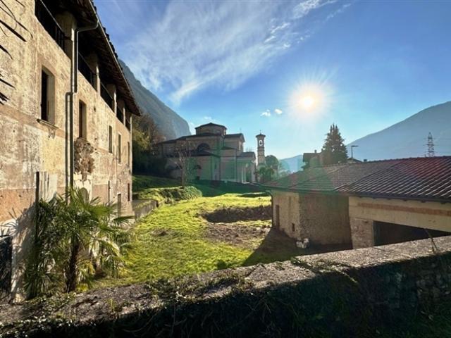 Grundstück kaufen in Melano, Tessin