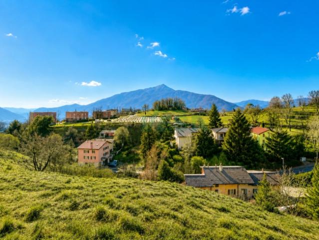 Grundstück kaufen in Rovio, Tessin