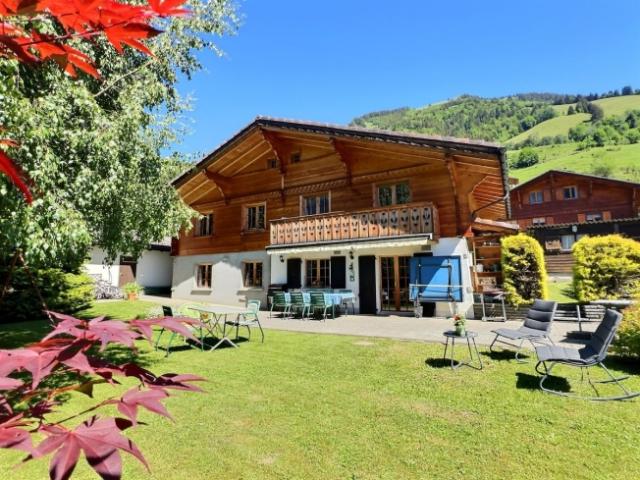 Haus kaufen in Rossinière, Waadt