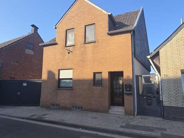 Haus kaufen in Holzheim, Neuss