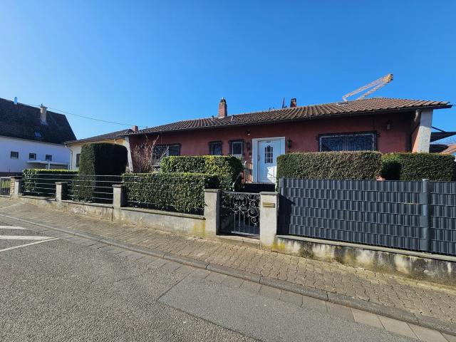 Villa kaufen in Undenheim, Landkreis Mainz-Bingen