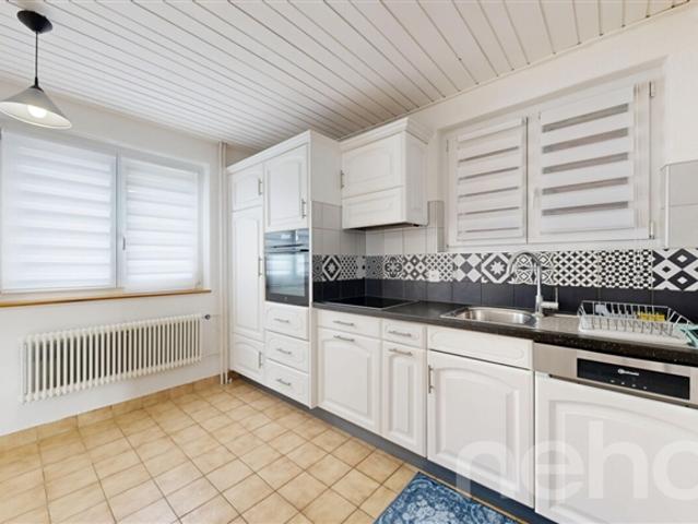 Wohnung kaufen in Saint-Ursanne, Jura