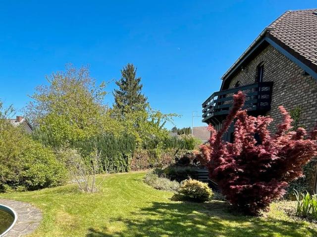 Haus kaufen in Warth, Hennef