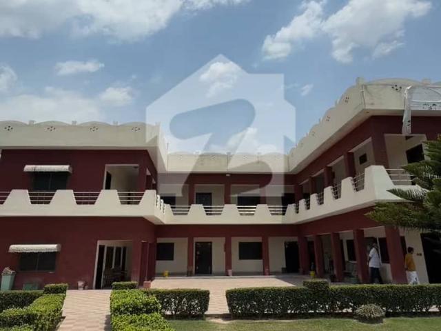 Building for sale in Chakwal, Islamabad Capital Territory