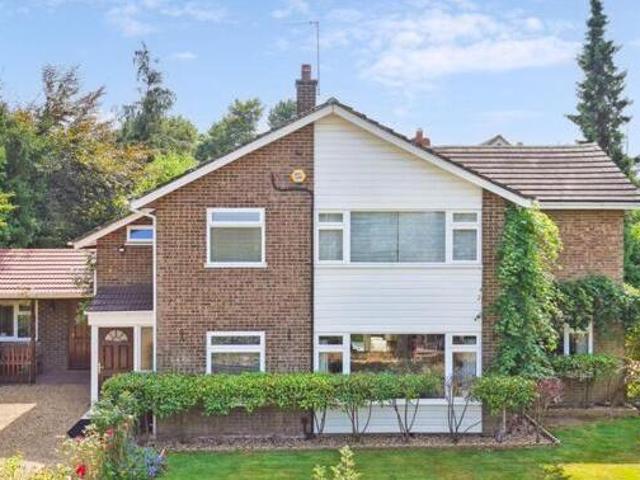 House for sale in Daws Hill, Cressex