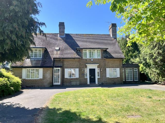 House for rent in Daws Hill, Cressex