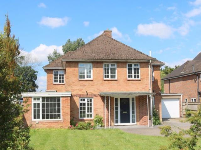 House for rent in Daws Hill, Cressex