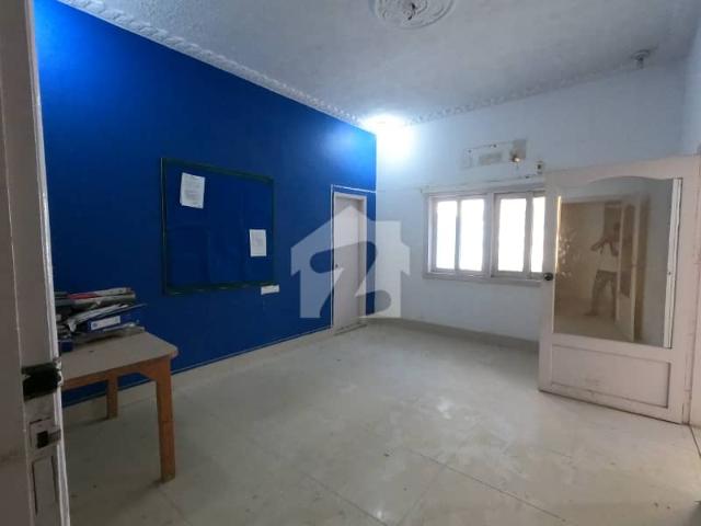 Building for rent in North Waziristan, Federally Administered Tribal Areas fata