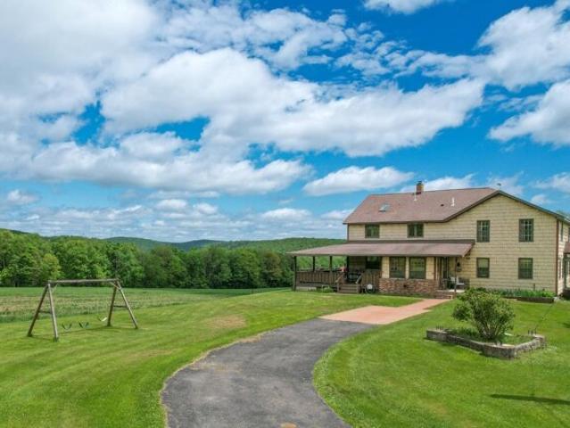 House for sale in Chenango Bridge, New York